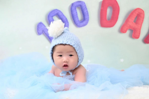 十堰宝宝头稳最晚是几个月